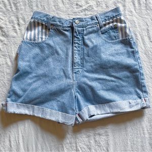 Vintage No Excuses Femme Fatale Highwaisted Shorts